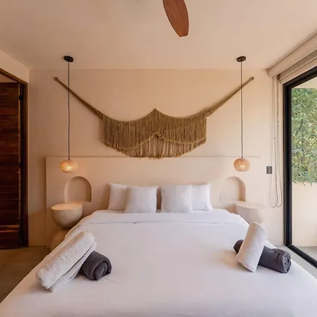 Villa 2br With Private Pool & Amenities