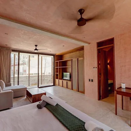 Elegant 2br With 2 Pools & Jungle Views Villa Tulum
