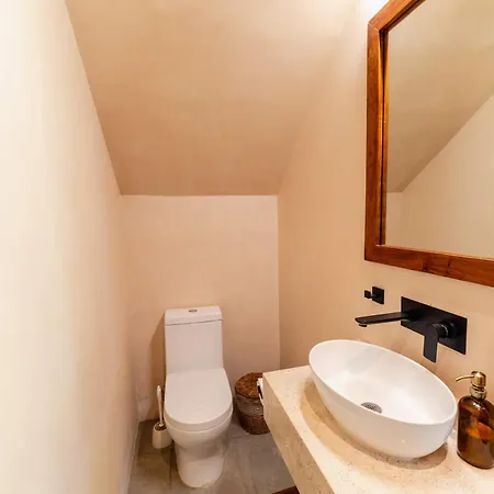 Villa 2br With Private Pool & Amenities