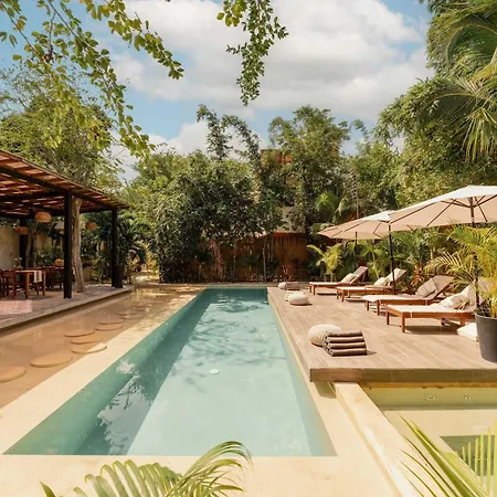 2br With Private Pool & Amenities *
