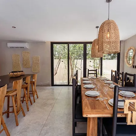Apartment Chumuuk - Modern 5br Sanctuary With Large Pool And Rooftop Terrace Tulum