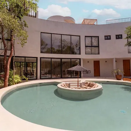 Chumuuk - Modern 5br Sanctuary With Large Pool And Rooftop Terrace Tulum