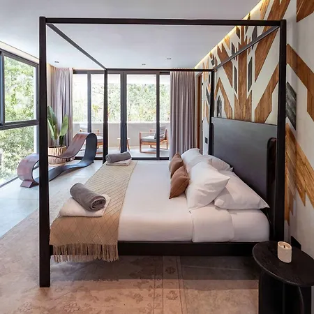 Chumuuk - Modern 5br Sanctuary With Large Pool And Rooftop Terrace Tulum