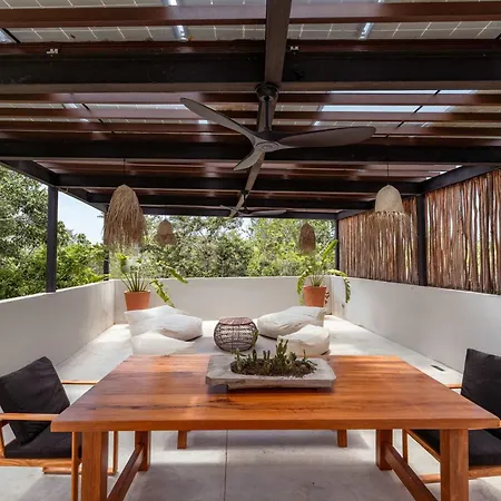 Chumuuk - Modern 5br Sanctuary With Large Pool And Rooftop Terrace Apartment Tulum
