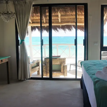Punta Piedra Hotel