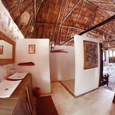 Hotel Diamante K - Inside National Park