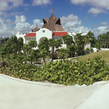 Resort Kore Retreat & - Adults Only