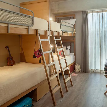 Moxy Tulum