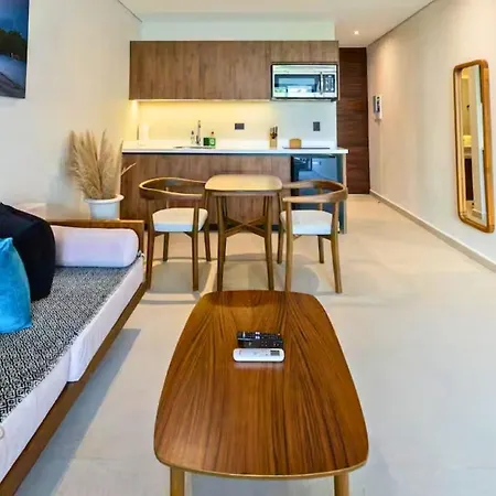 Xibalba Apartahotel *