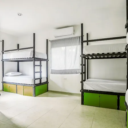 Hostel Che & Bar Adults Only