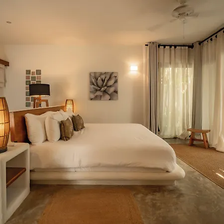 Chiringuito Hotel