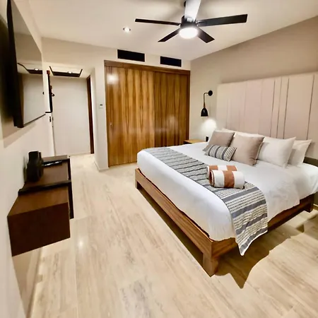 Holiday home 3br In Tuk Pool, Padel & Balcony