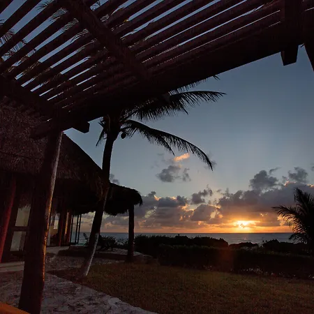 Hotel Maya By G 4*