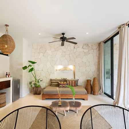 Una Vida Hotel Tulum