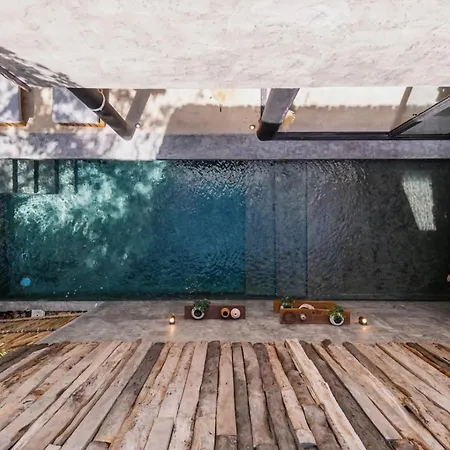 Esencia Priv Pool Concierge Apartment