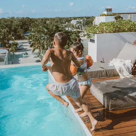 Casa Agape Boutique Rooftop Pool & Club Access Hotel 4*