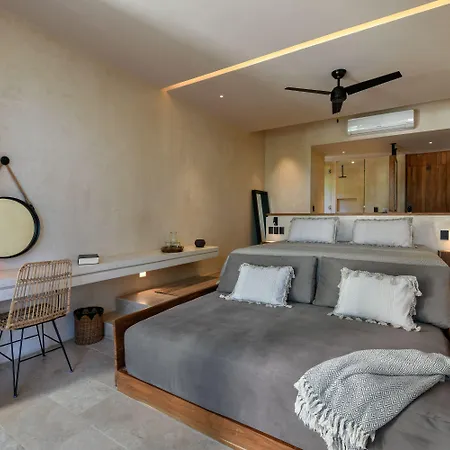 Casa Agape Boutique Rooftop Pool & Club Access Hotel Tulum