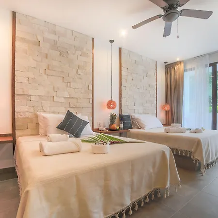 Blanco Adults Only Hotel 3*