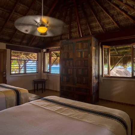 Bt Live Located At The Party Zone 4* Tulum