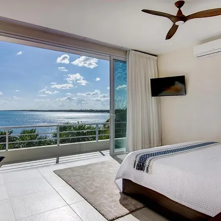 Casa Pelagia Beachfront Luruxy In Villa *
