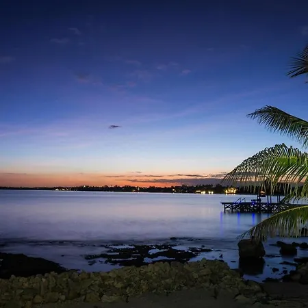 Casa Pelagia Beachfront Luruxy In *