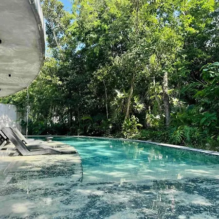 Villa Kataluum- Luxurious Eco-chic Ph With Pool Tulum