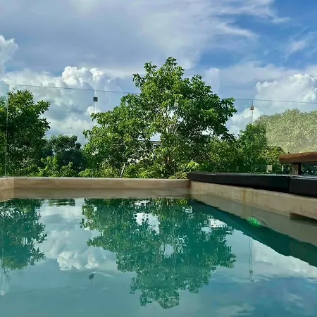 Kataluum- Luxurious Eco-chic Ph With Pool *