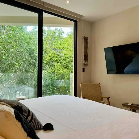 Kataluum- Luxurious Eco-chic Ph With Pool Villa Tulum