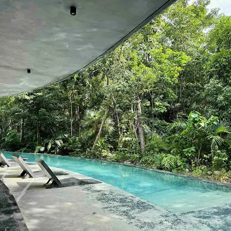 Kataluum- Luxurious Eco-chic Ph With Pool Villa *