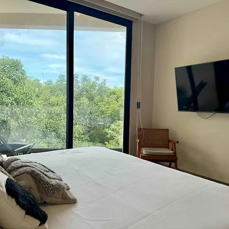 Kataluum- Luxurious Eco-chic Ph With Pool Villa