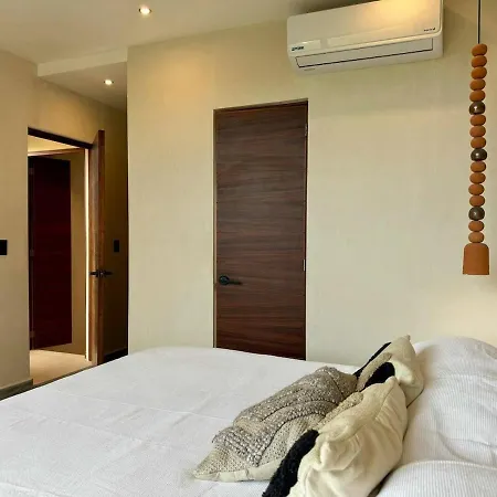 Villa Kataluum- Luxurious Eco-chic Ph With Pool