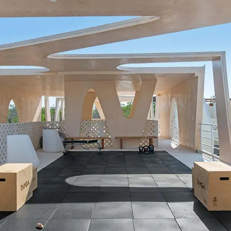 Luxury Jungle With Shared Pool Apartamento *