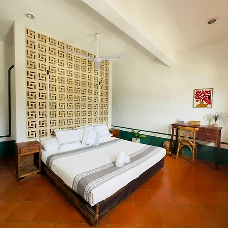 Centro, Party Hotel Tulum