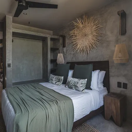 Esencia Priv Pool Concierge Tulum