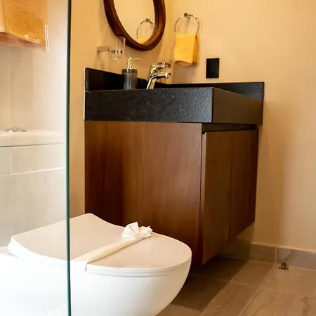 Native 5305 Lux 1br In Apartment *