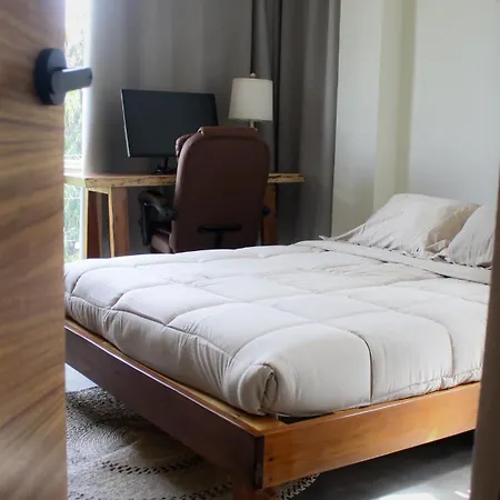 2 Bdrm-2 Baths For Groups & Music Lovers