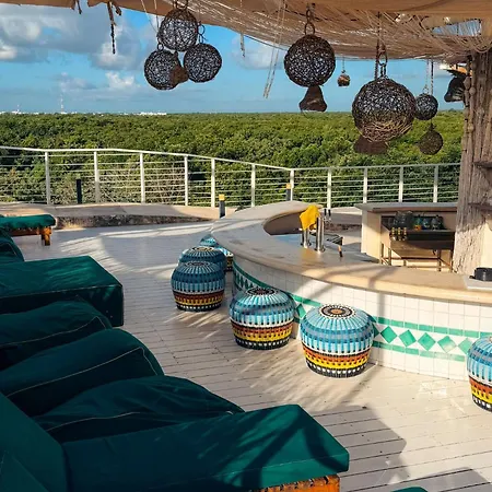 Siente & Cenote Club Tulum