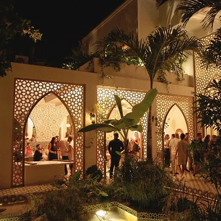 Sana Beachfront Boutique 5*