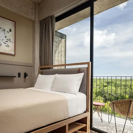 Moxy Tulum