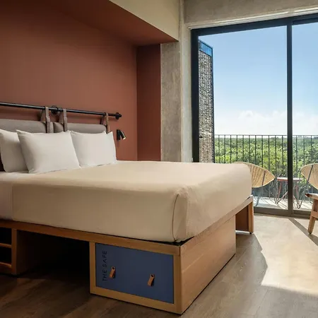 Hotel Moxy