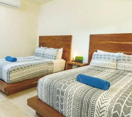 Casa Vibe- Private- Ph- Rooftop- Pool- 3 Balcony