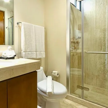 Casa Vibe- Private- Ph- Rooftop- Pool- 3 Balcony Hotel