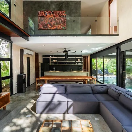 Casa Kefi- Award Winning - Jungle Paradise Holiday home *
