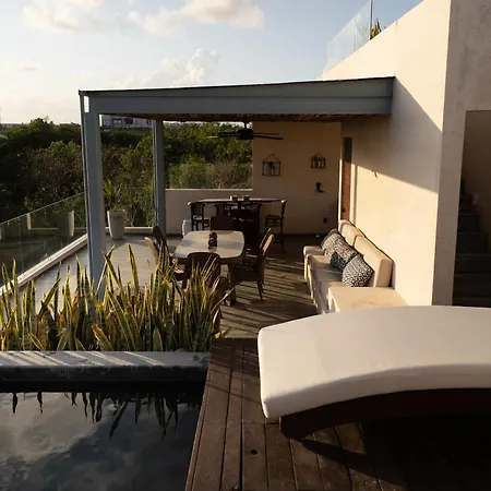 Apartamento Luxury Penthouse With 3-level, 3240 Sqft , Private Pool, Terrace And Roof At Jungle
