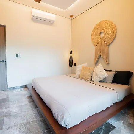Apartment D017 Luxurious And Exclusive In Amira Distric *