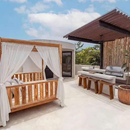 Chumuuk - Modern 5br Sanctuary With Large Pool And Rooftop Terrace Apartment *
