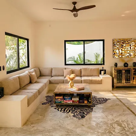 Casa Tira - Your Luxury Jungle Mansion In Tulum