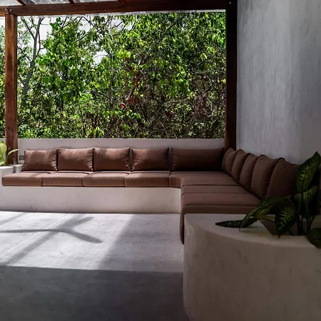 Casa Tira - Your Luxury Jungle Mansion In