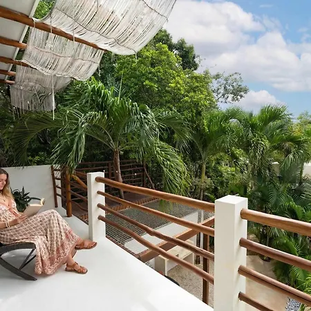 Modern Luxury With Large Pool - Bbq Grill Villa *