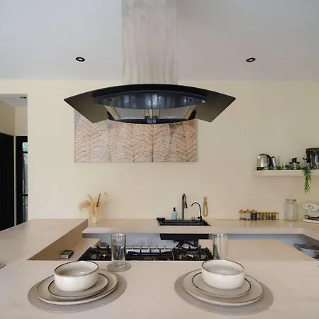 Villa Modern Luxury With Large Pool - Bbq Grill *
